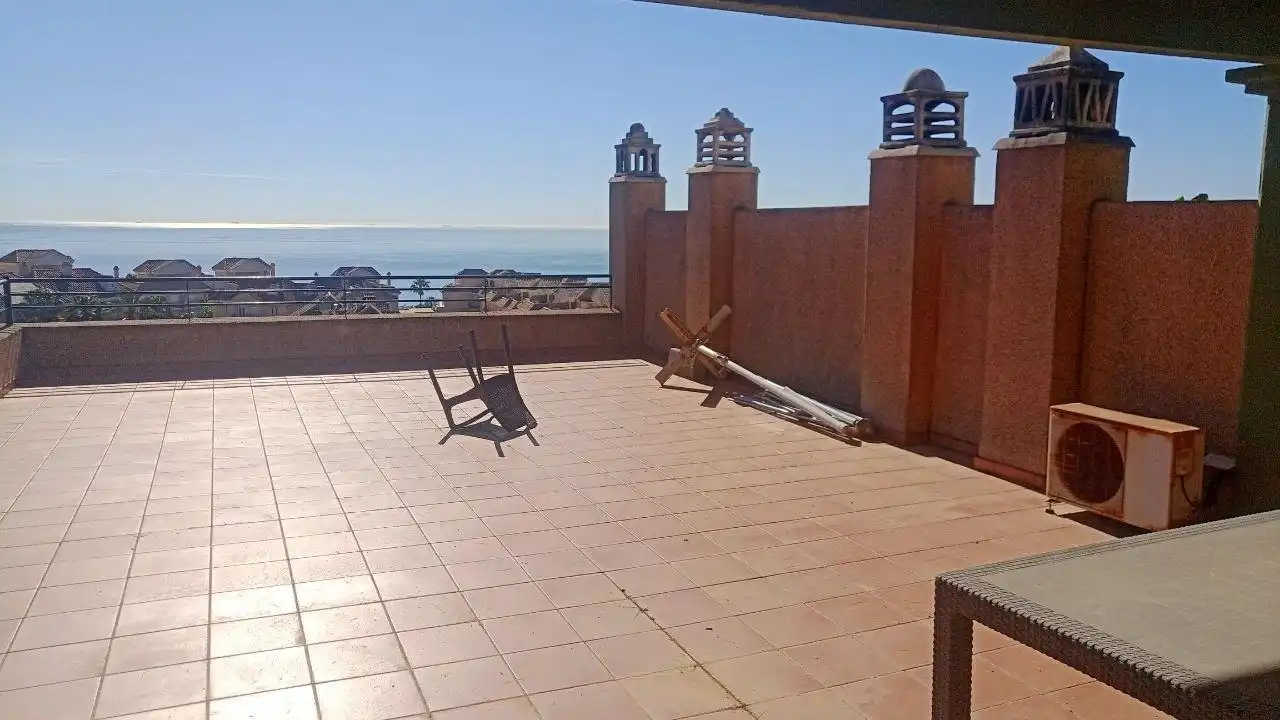 Terrassa de Apartament en venda en La Alcaidesa