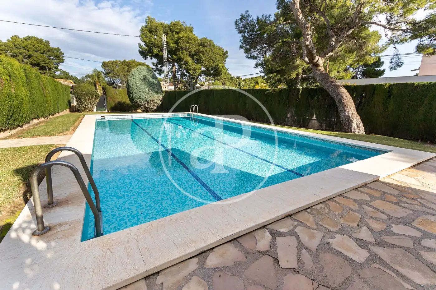Casa adosada en venta en La Cañada
