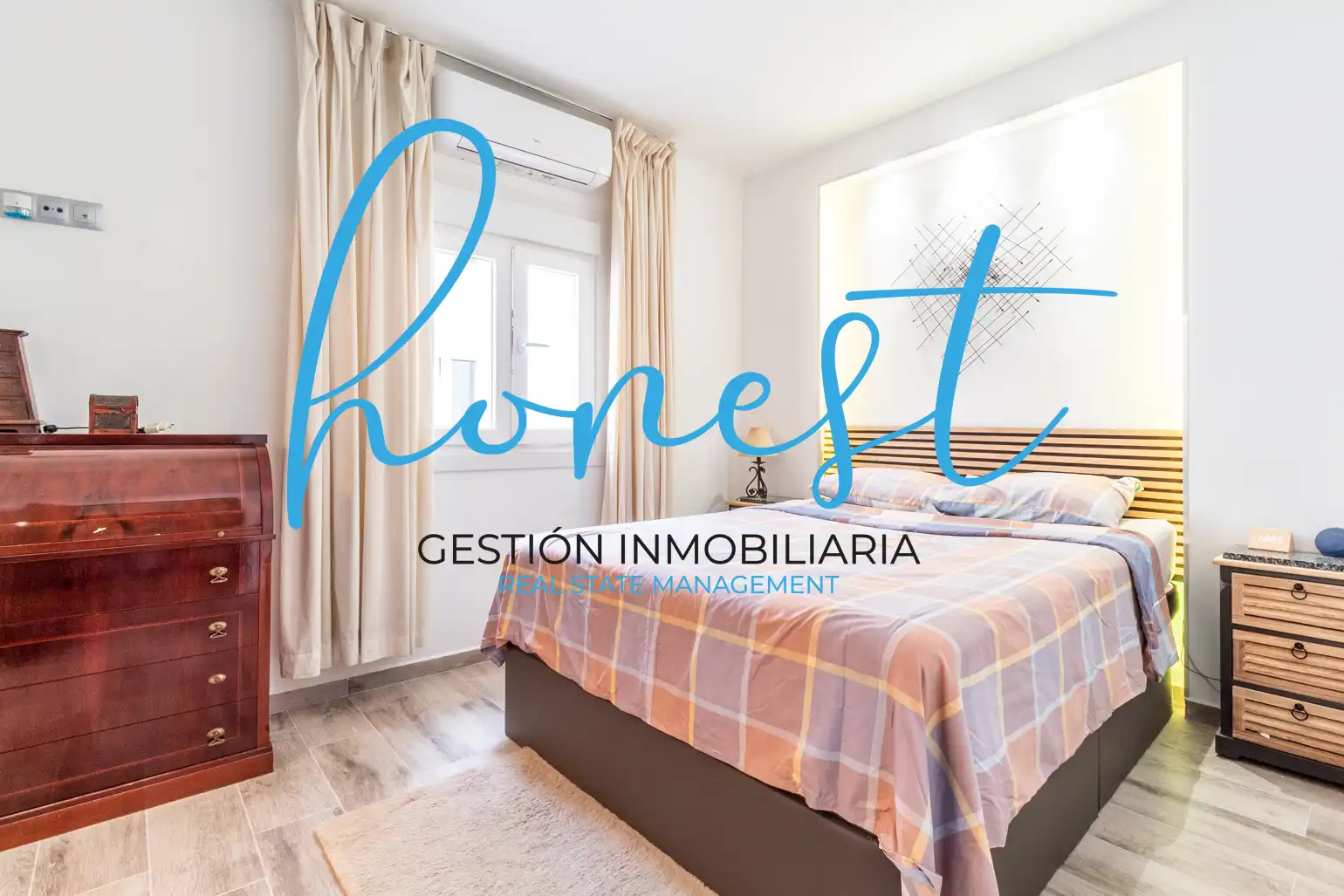 Habitación de Casa o chalet en venta en Torremolinos con Aire acondicionado y Amueblado