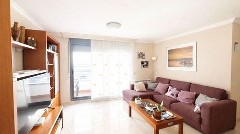 Foto 2 de Piso en venta en Carrer Melzo, La Girada, Vilafranca del Penedès