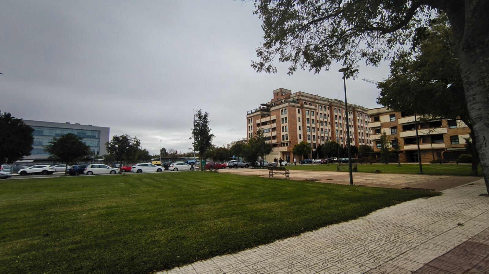 Vista exterior de Piso de alquiler en Badajoz Capital con Calefacción, Parquet y Amueblado