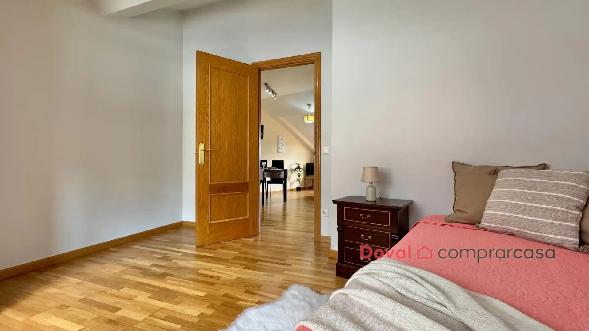 Schlafzimmer von Wohnung zum Verkauf in Tui mit Heizung, Abstellraum und Möbliert