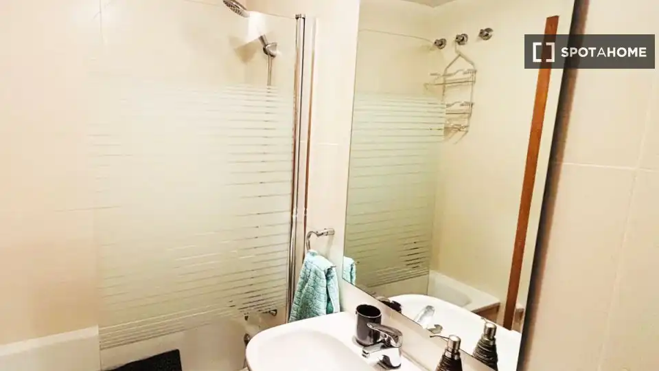 Room in Condado de Alhama