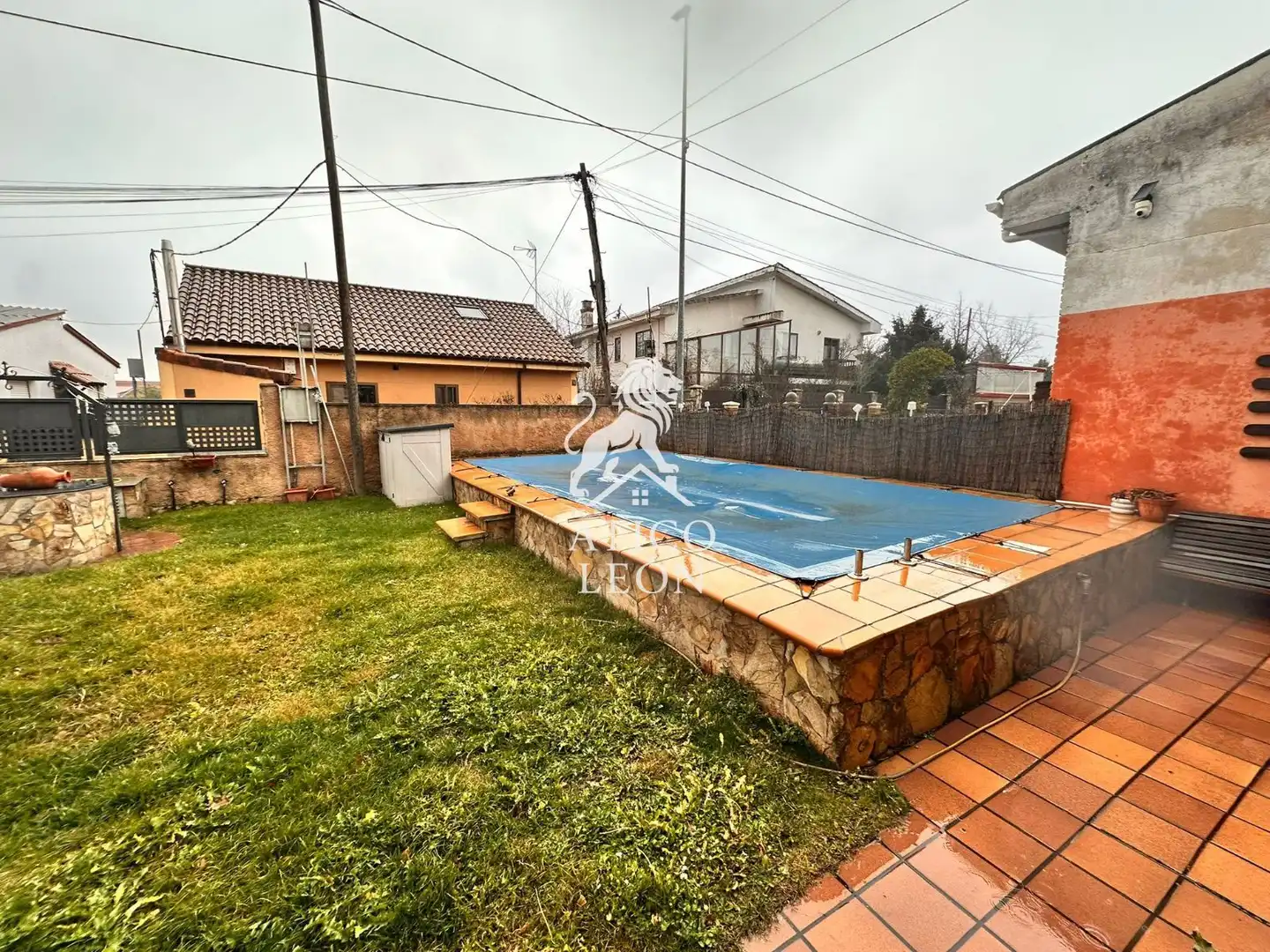 Piscina de Casa o chalet en venta en Cuadros con Calefacción, Jardín privado y Trastero