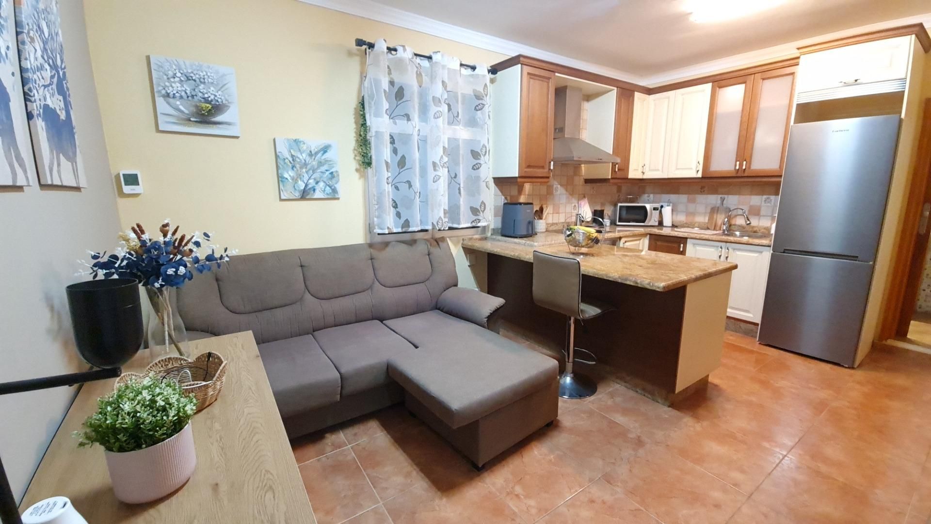 Kitchen of Flat for sale in Santa María de Guía de Gran Canaria  with Alarm