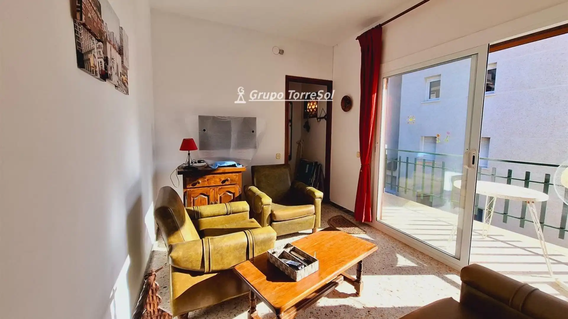 Sala de estar de Piso en venta en Cunit con Calefacción y Terraza