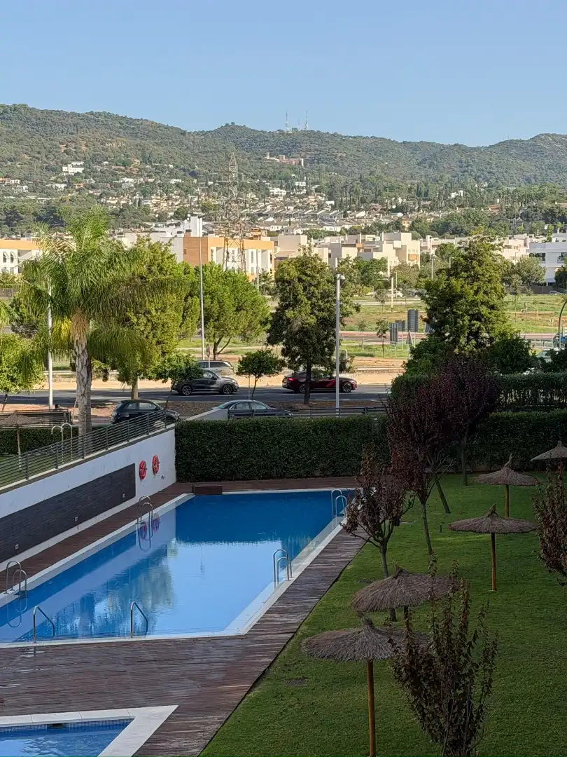 Piso con piscina en venta en Calle Marie Curie 13B, imagen 9