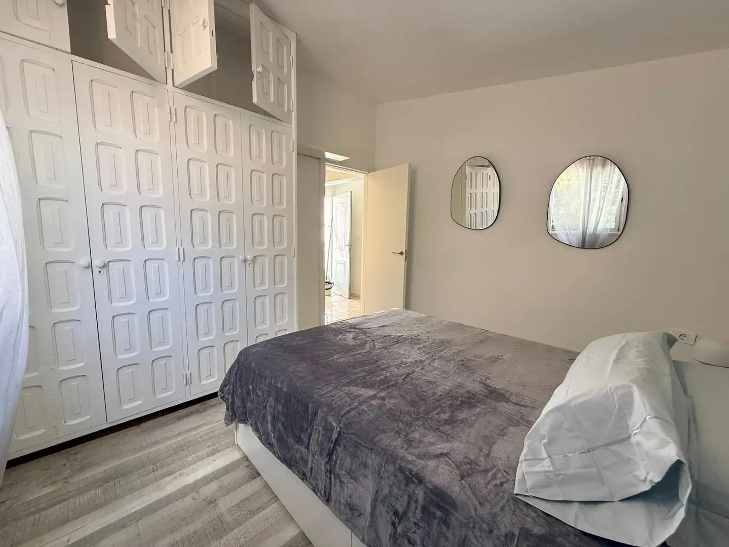 Habitación de Ático en venta en Arona con Terraza, Amueblado y Piscina comunitaria
