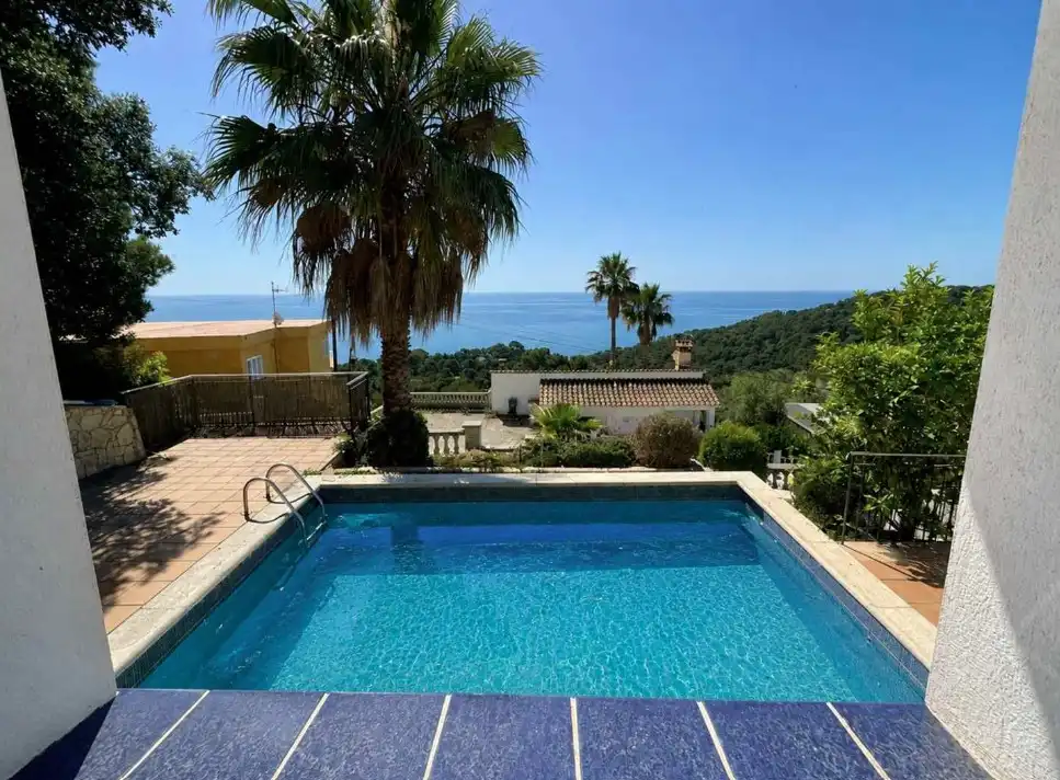 Piscina de Casa o chalet en venta en Blanes con Terraza y Piscina