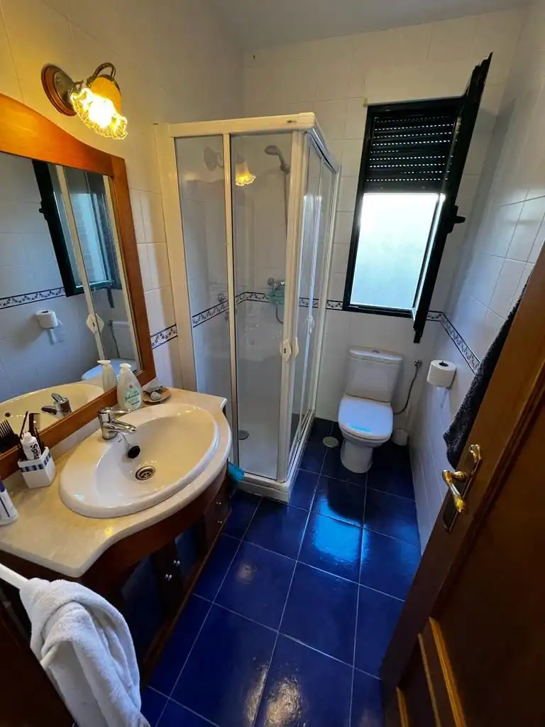 Baño de Casa adosada en venta en Valseca con Calefacción, Parquet y Trastero