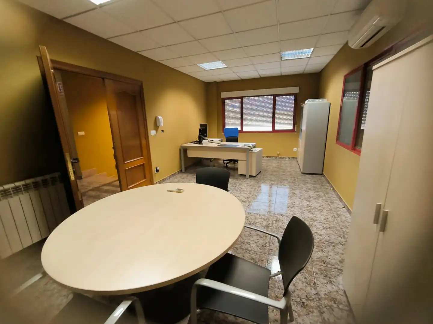 Industrial buildings for sale in Palencia  with Heating and Alarm
