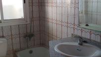 Bathroom of Flat for sale in Tortosa