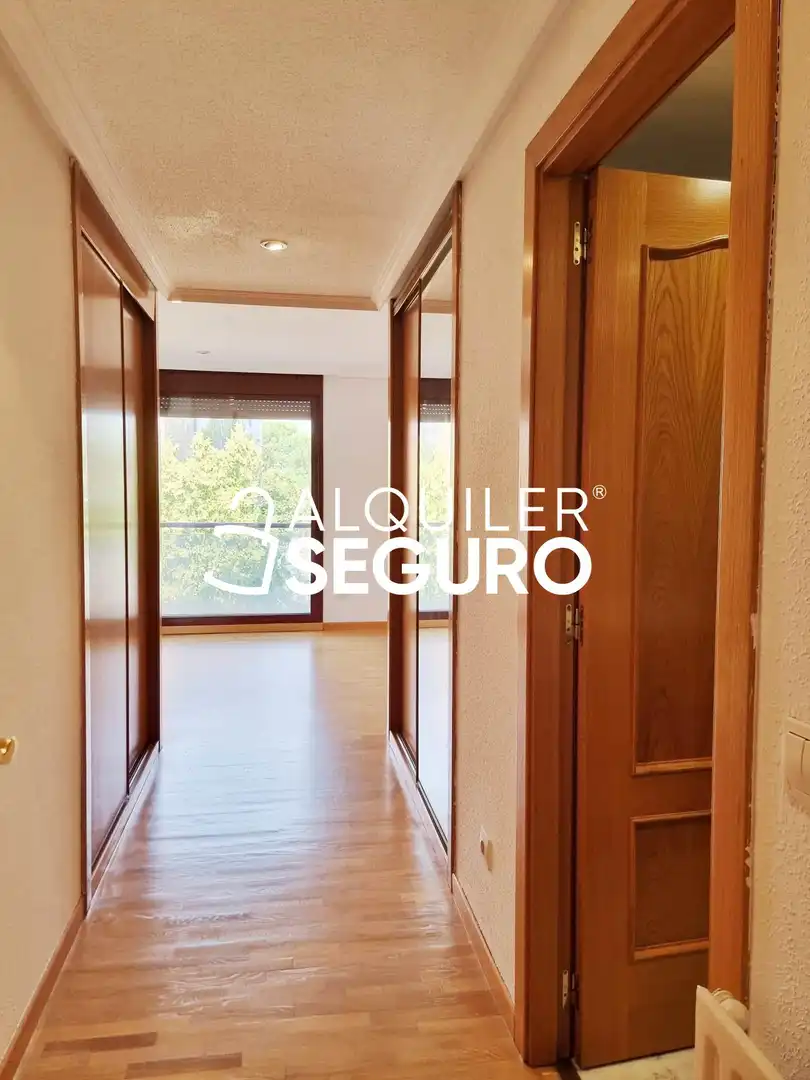 Bedroom of Flat for rent in Las Rozas de Madrid  with Heating, Terrace and Storage room