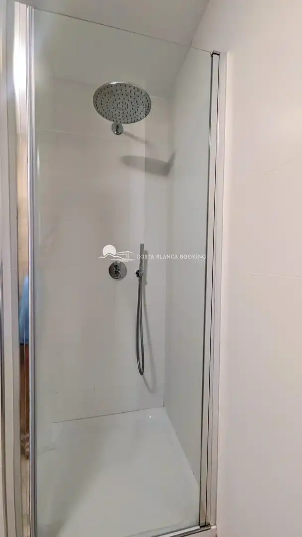 Bany de Casa adosada en venda en L'Alfàs del Pi amb Piscina comunitària