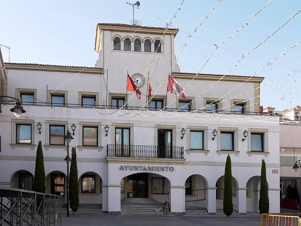 Außenansicht von Wohnungen zum Verkauf in San Sebastián de los Reyes mit Klimaanlage