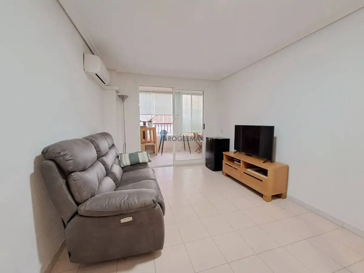 Apartment with pool for sale in Avinguda de Mohino 48a, imagen 10