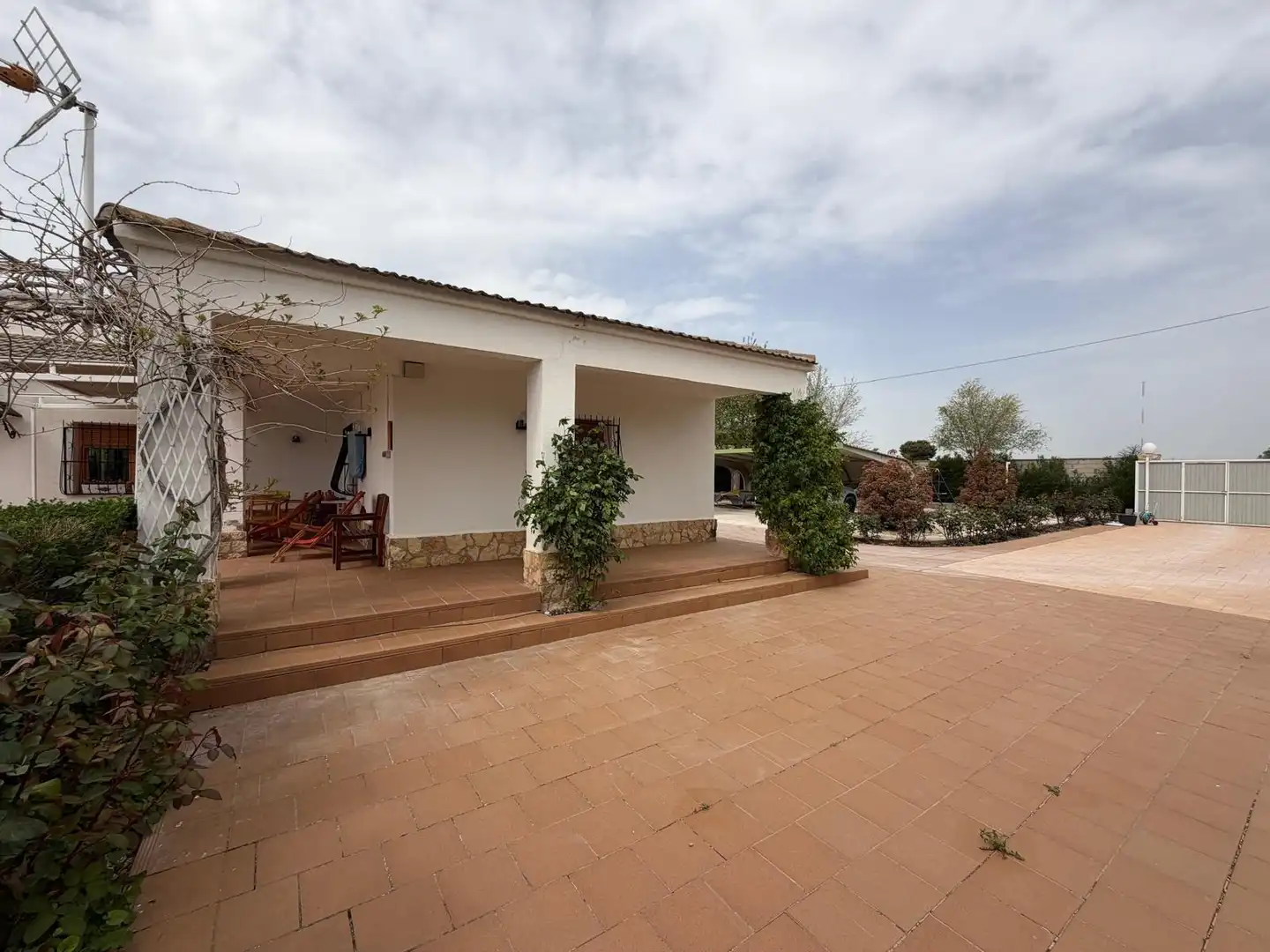 Vista exterior de Casa o chalet en venta en Albacete con Aire acondicionado, Calefacción y Jardín privado