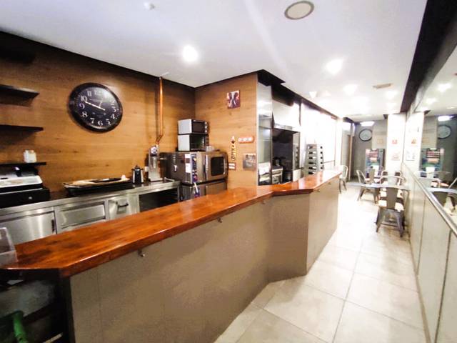 Local comercial en Alquiler en Zubiaurre Kalea en Ermua