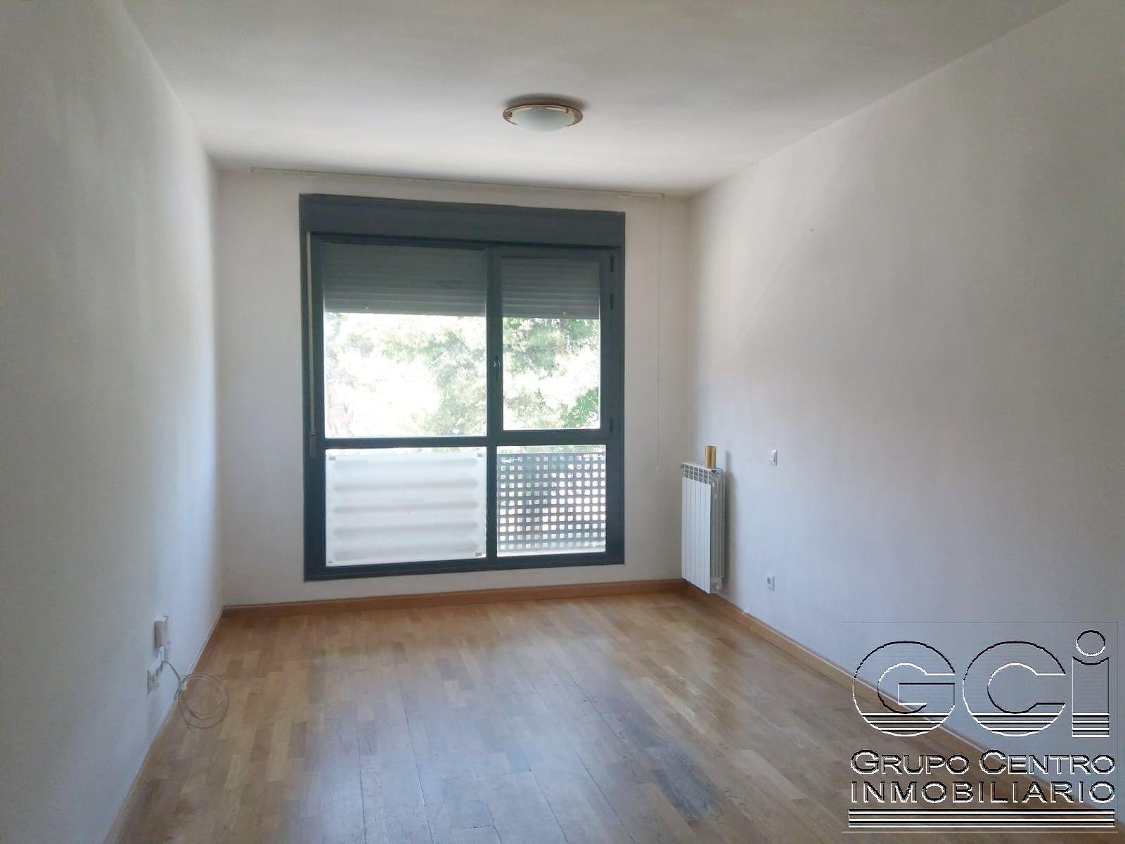 Bedroom of Flat to rent in Valdemoro  with Air Conditioner