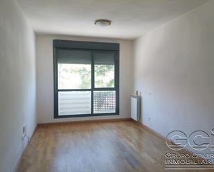 Bedroom of Flat to rent in Valdemoro  with Air Conditioner