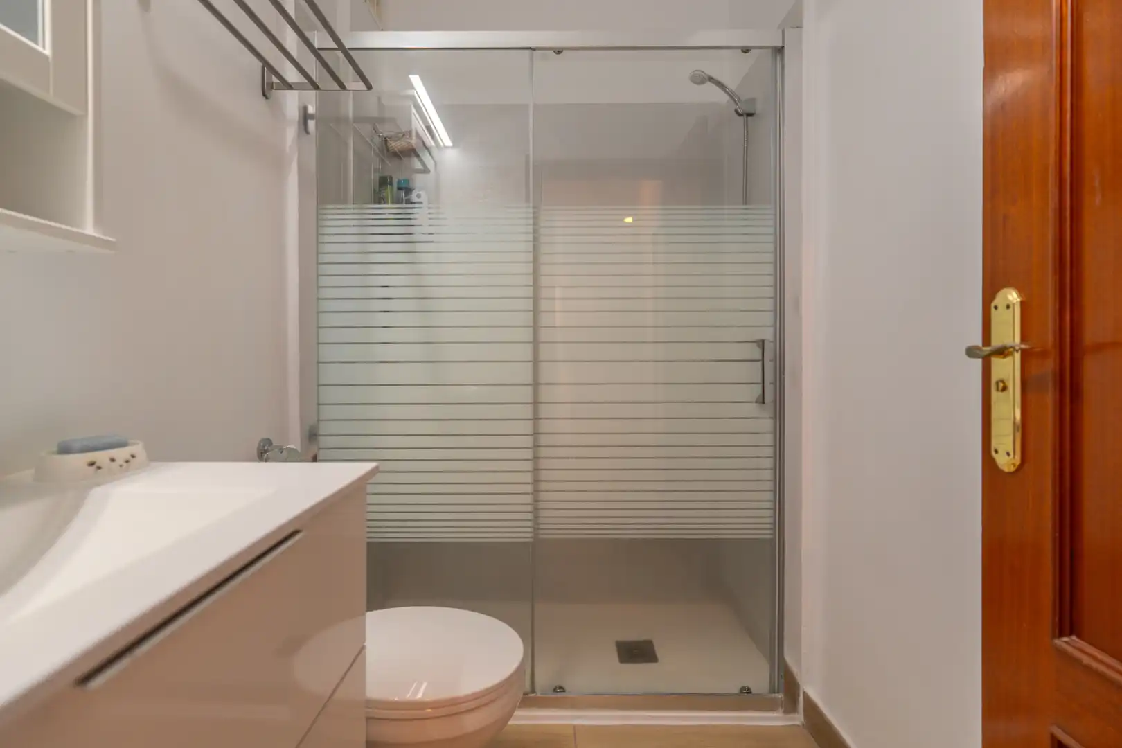 Baño de Piso en venta en Arona con Amueblado y Balcón