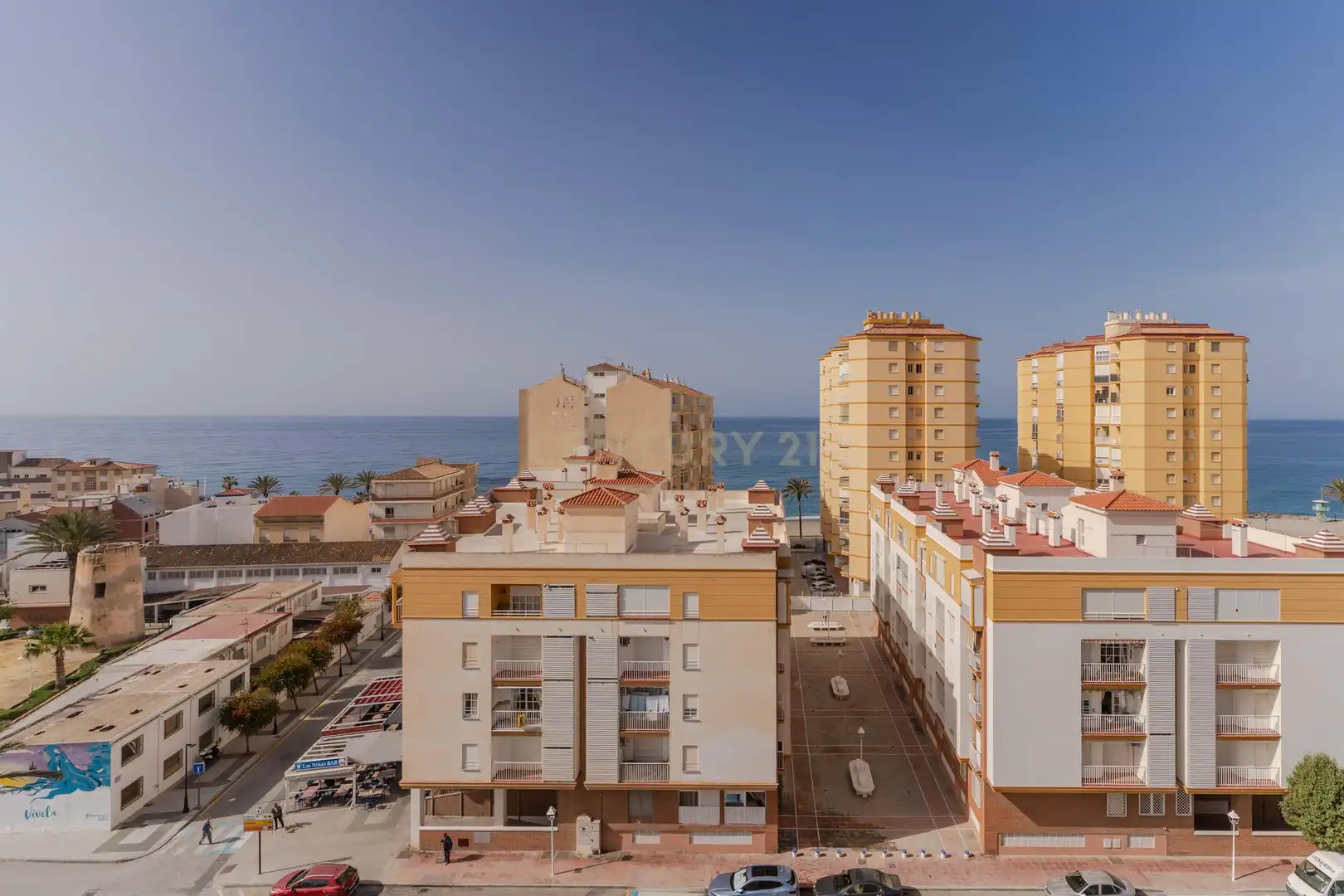 Vista exterior de Pis en venda en Torrenueva Costa amb Balcó