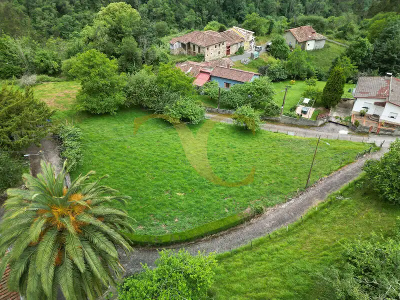 Terreno rustico in vendita a Niao