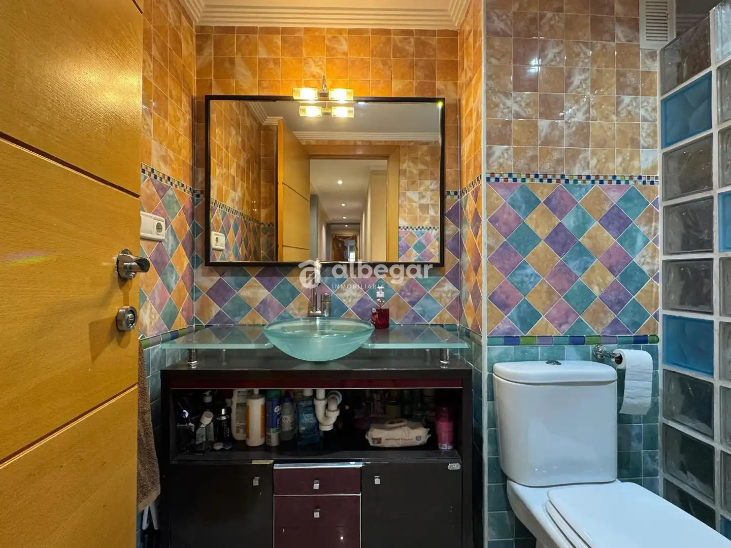 Bathroom of Flat for sale in Paterna  with Air Conditioner and Terrace