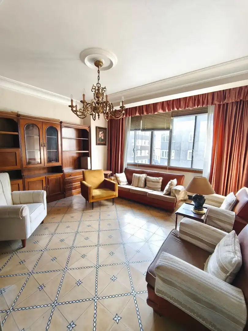 Flat for sale in RONDA DE OUTEIRO, imagen 2