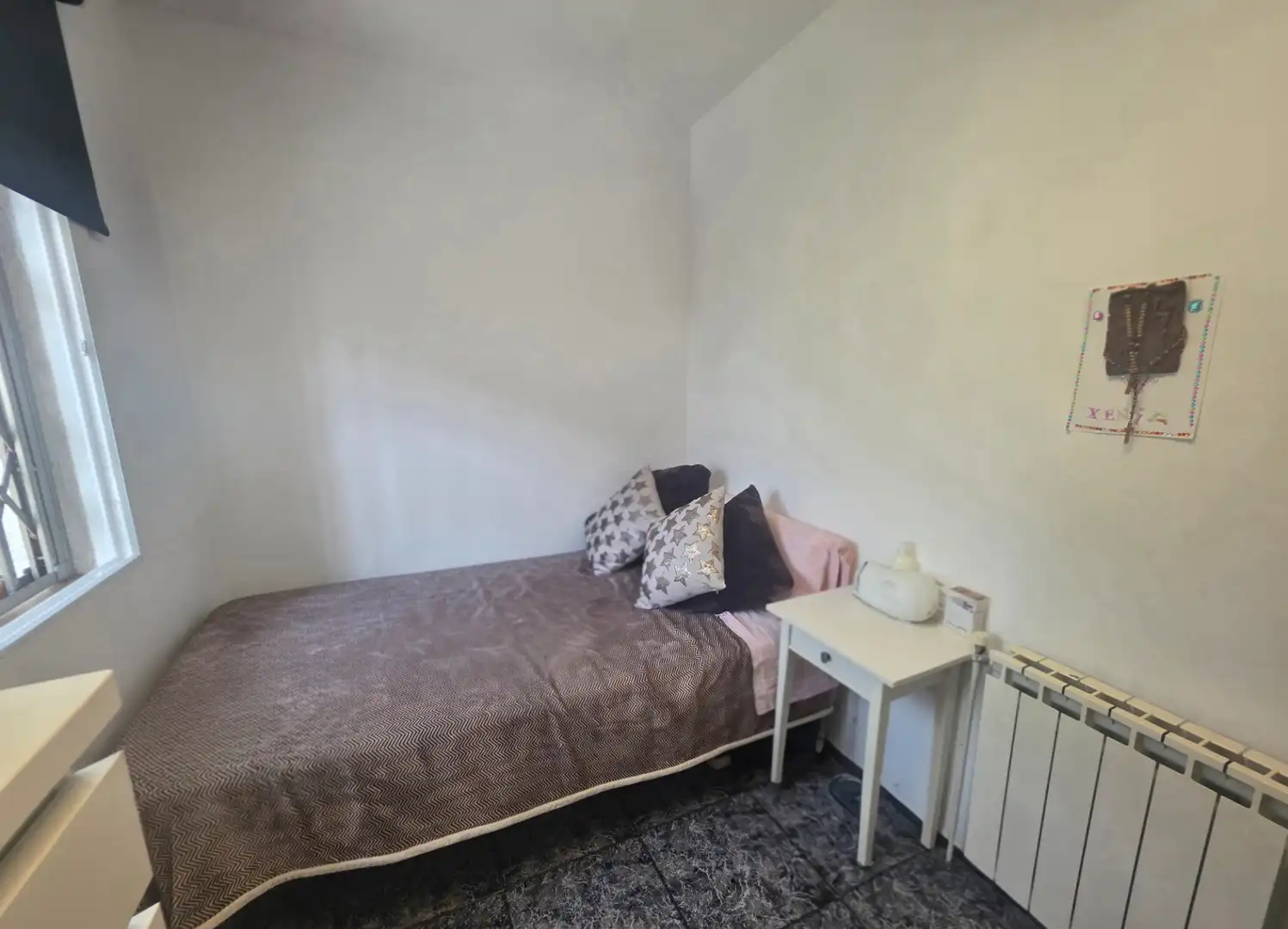 Habitación de Casa adosada en venta en El Vendrell con Calefacción y Trastero