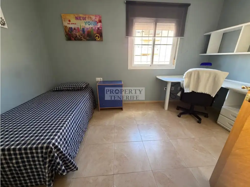 Schlafzimmer von Haus oder Chalet zum Verkauf in San Miguel de Abona mit Terrasse, Schwimmbad und Möbliert