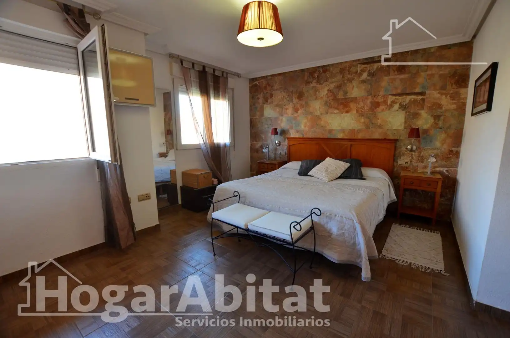 Dormitori de Casa adosada en venda en Alicante / Alacant amb Aire condicionat, Calefacció i Jardí privat