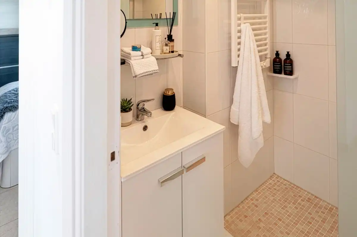 Apartamento con piscina en venta en Calahonda, imagen 24
