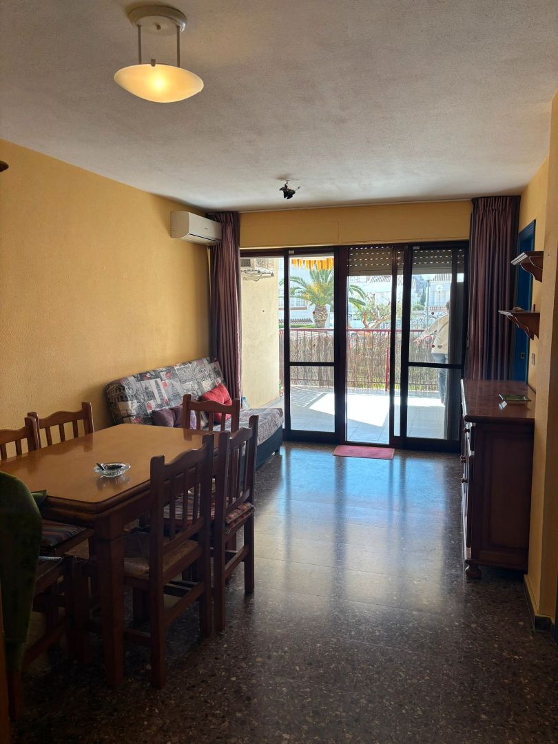 Dormitori de Pis en venda en Sagunto / Sagunt amb Aire condicionat, Jardí privat i Terrassa