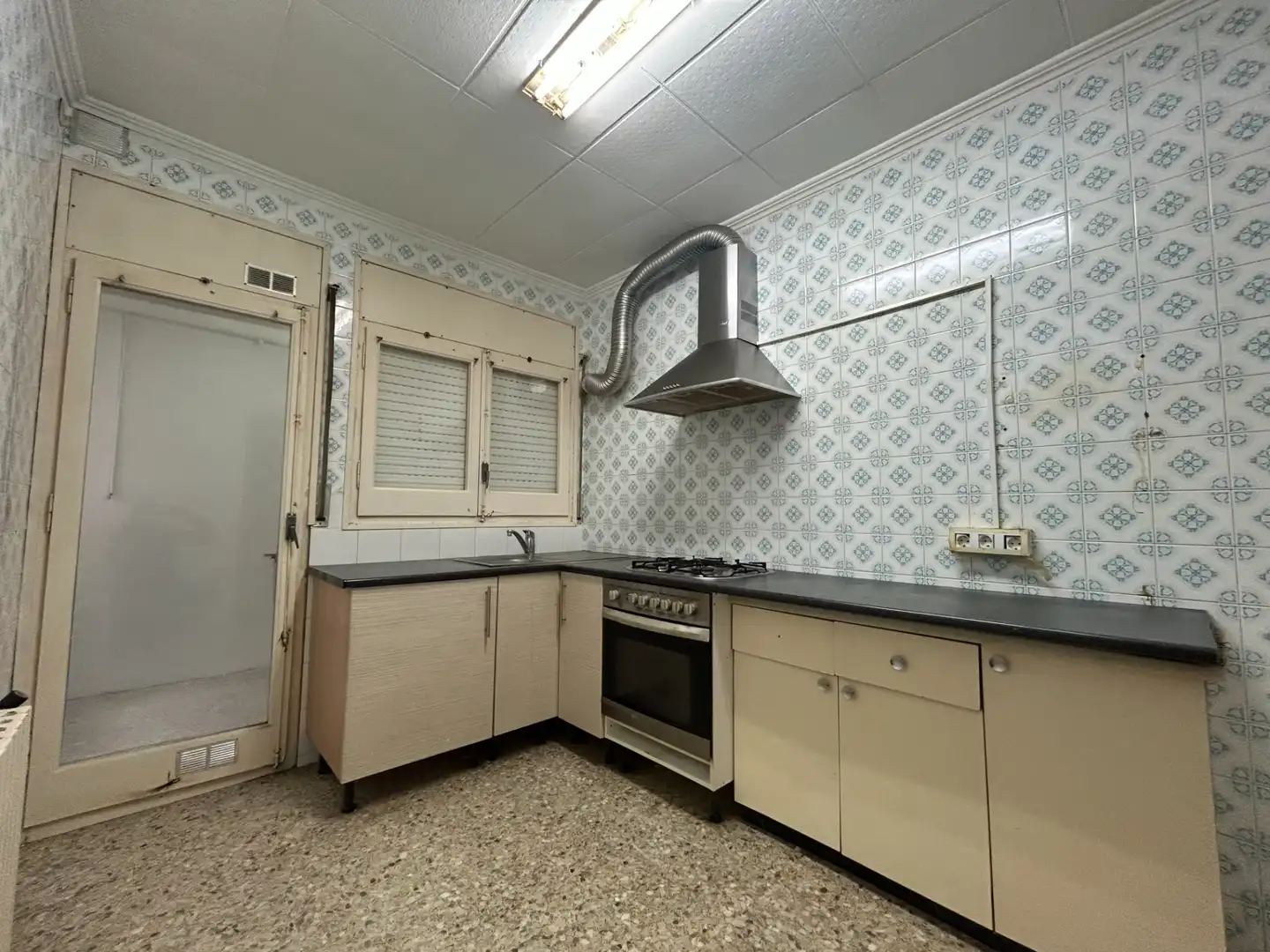 Küche von Wohnung zum Verkauf in Aiguafreda mit Terrasse