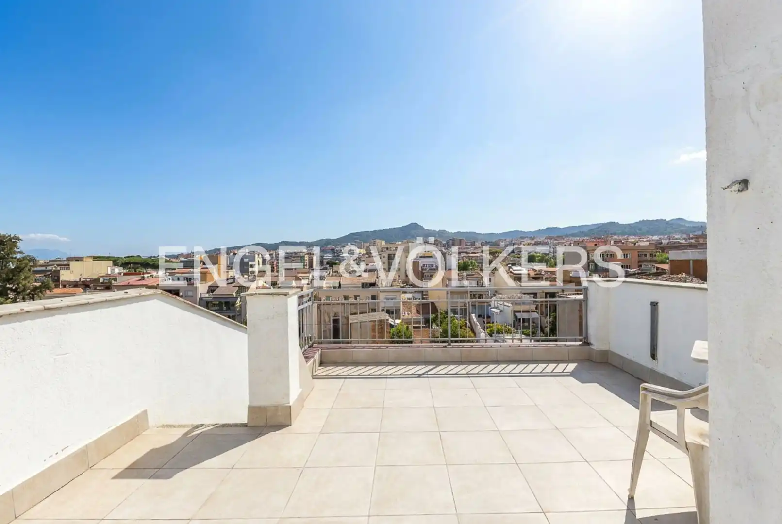 Terrassa de Casa o xalet en venda en Sant Feliu de Llobregat amb Calefacció, Parquet i Terrassa
