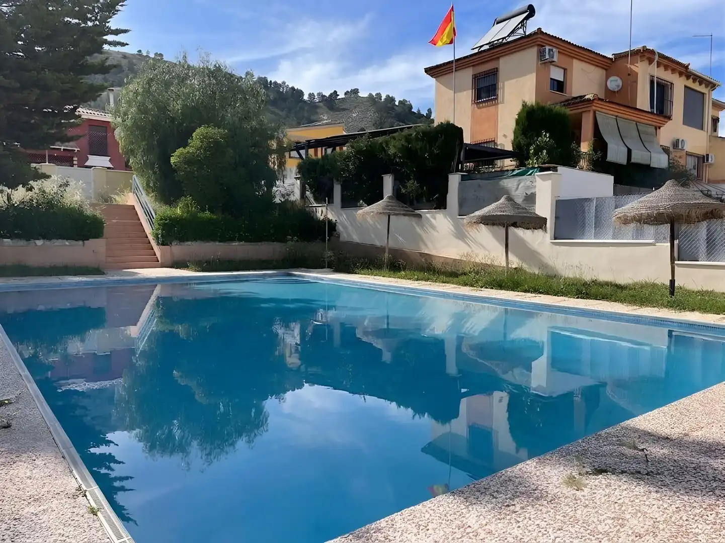 Casa aparellada amb balcó en venda a Camino DE ALBARRATE, imagen 75