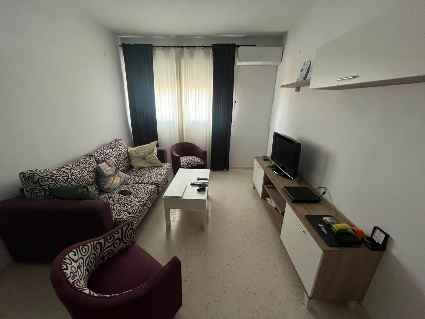 Living room of Flat for sale in Lucena  with Air Conditioner, Heating and Storage room