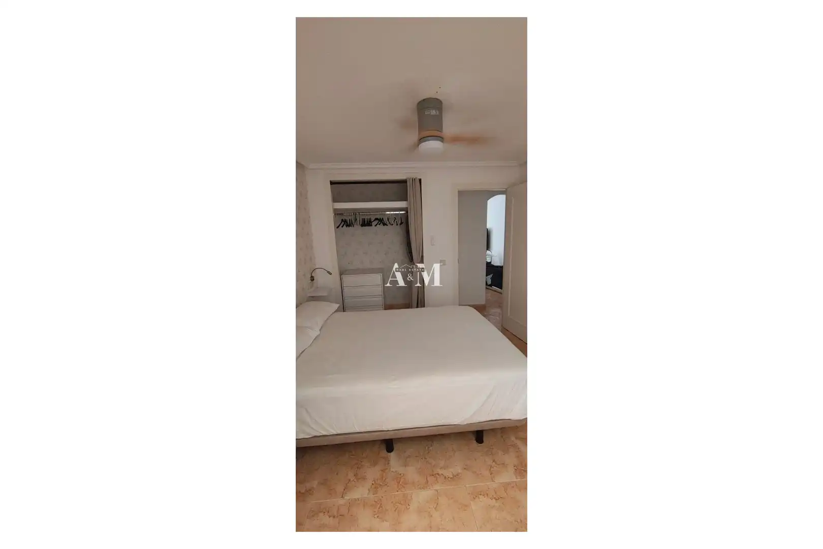Schlafzimmer von Wohnung zur Miete in Torrevieja mit Terrasse, Schwimmbad und Möbliert