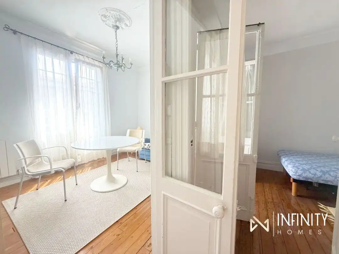 Comedor de Piso de alquiler en Bilbao  con Calefacción, Terraza y Balcón