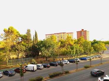 Piso con balcón en venta en Calle CARLOS MARX