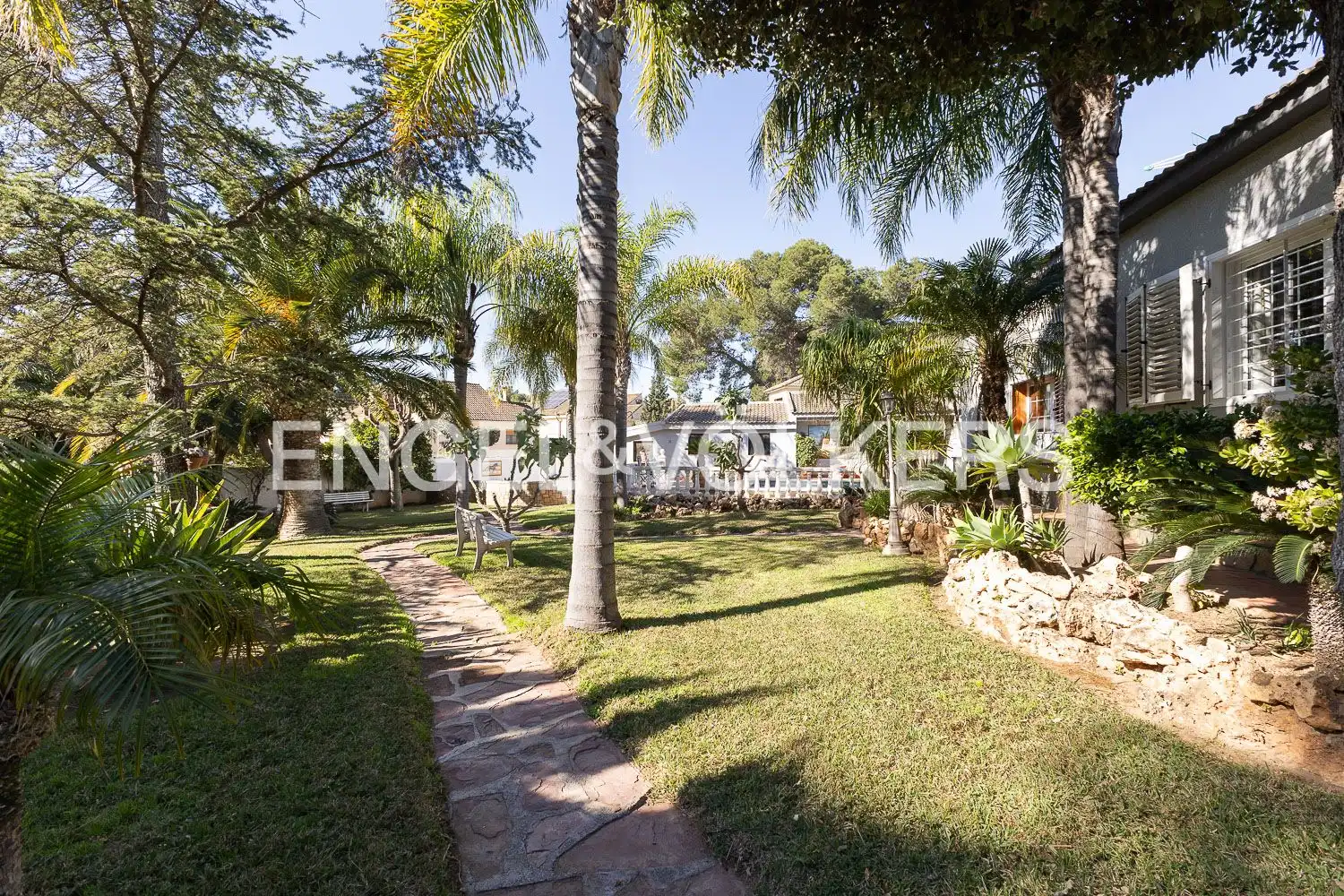 Exterior view of Houses for sale in Paterna  with Air Conditioner, Heating and Private garden