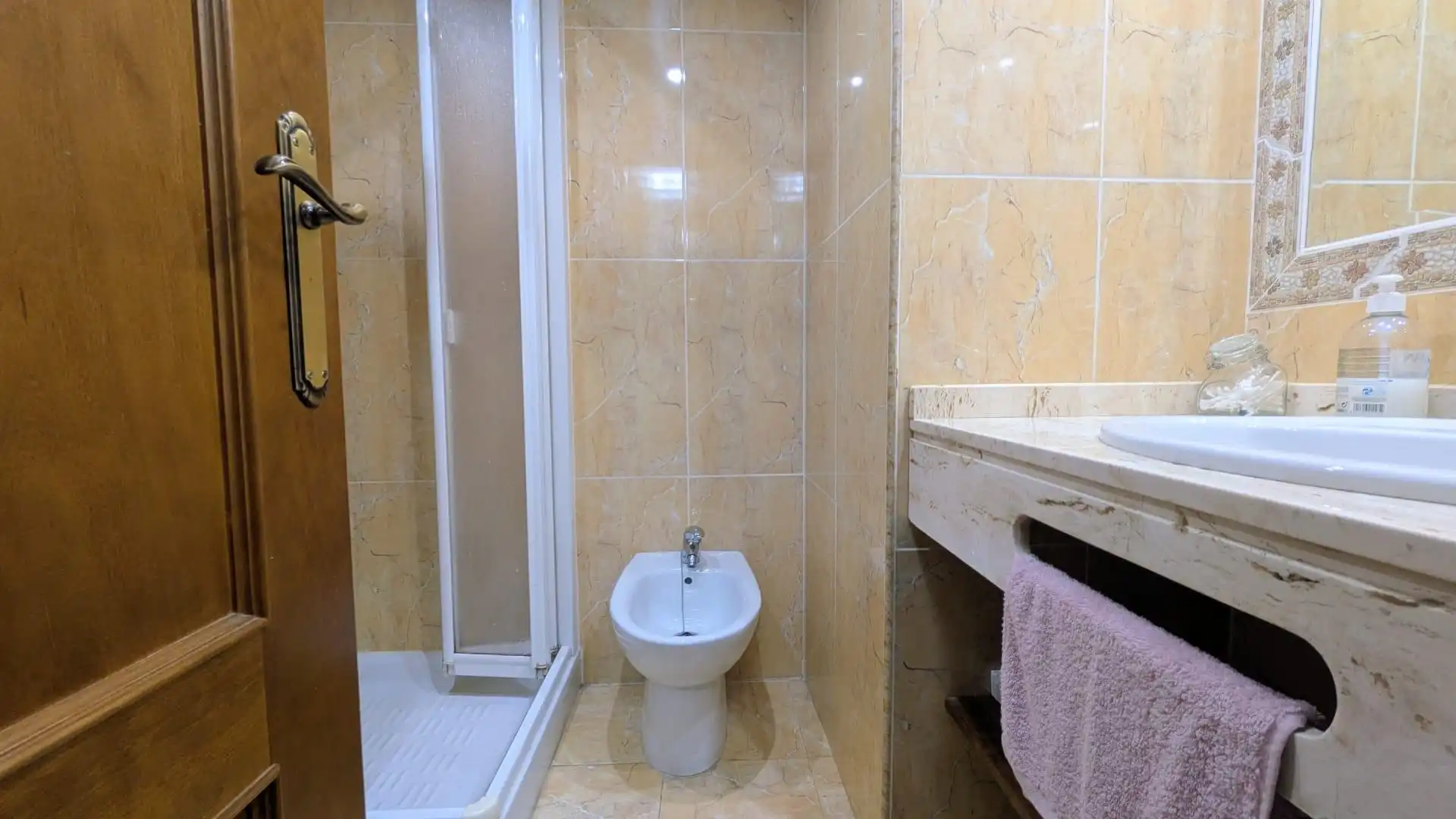 Apartamento con piscina en alquiler en Los Boliches, imagen 4