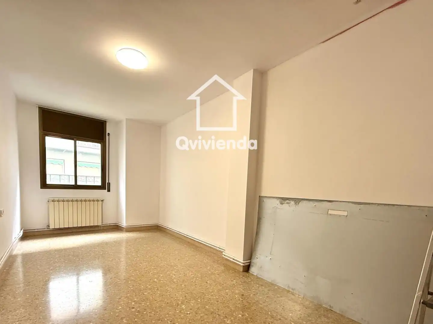 Vista exterior de Piso en venta en Polinyà con Calefacción, Terraza y Balcón