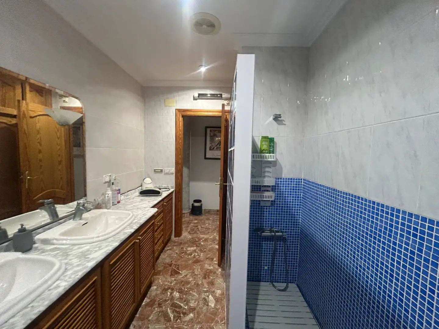 Bathroom of Houses for sale in Elche / Elx  with Air Conditioner, Heating and Private garden