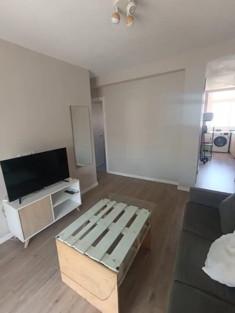 Flat with terrace to rent in Calle Doctores González Meneses 14, imagen 4