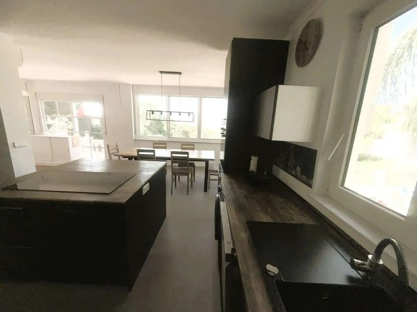 Cuina de Casa o xalet en venda en Alhaurín de la Torre amb Aire condicionat, Calefacció i Terrassa