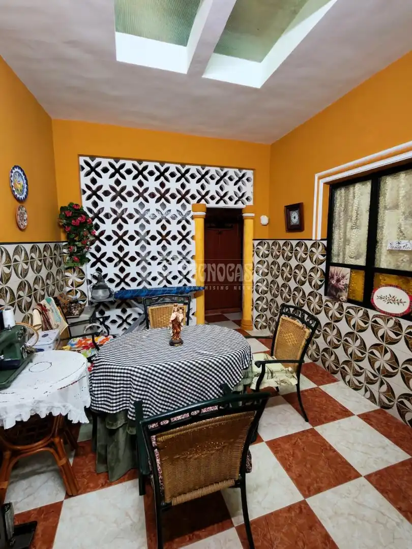 Casa o chalet en venta en La Lantejuela  con Aire acondicionado, Terraza y Balcón