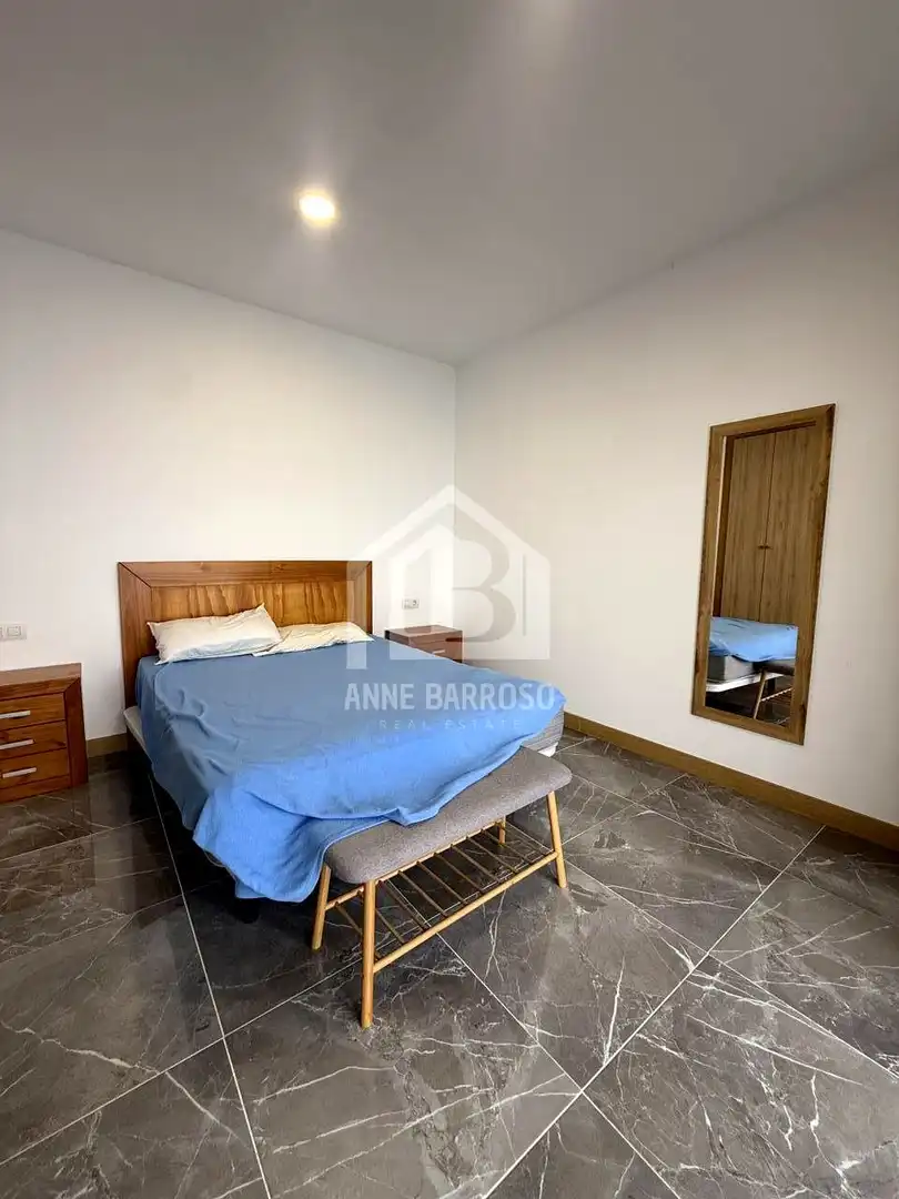 Schlafzimmer von Erdgeschoss zur Miete in Chío