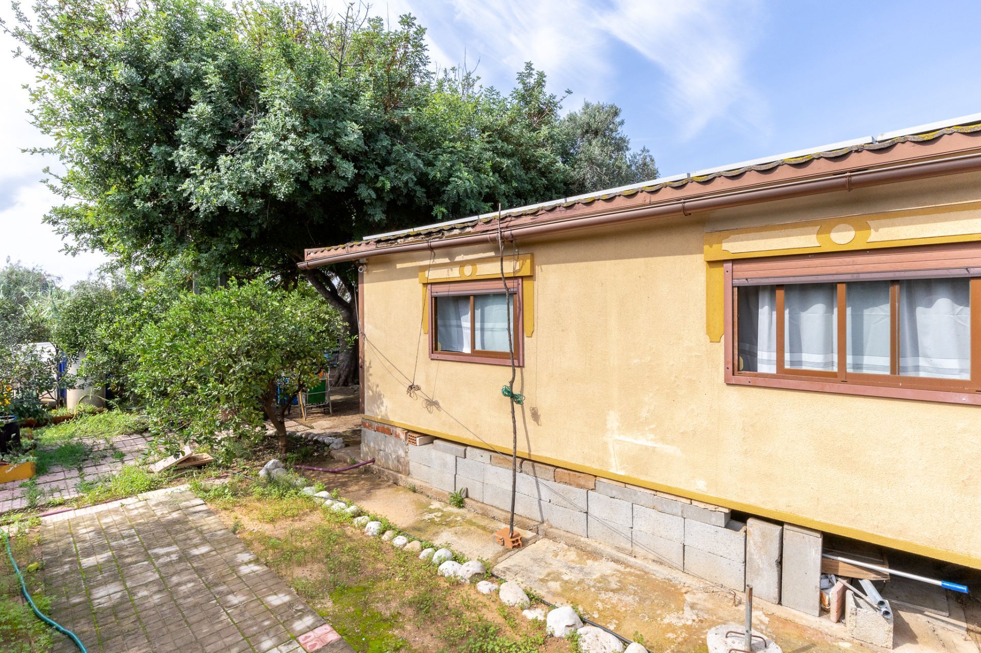 Vista exterior de Finca rústica en venda en Alzira amb Terrassa, Traster i Piscina
